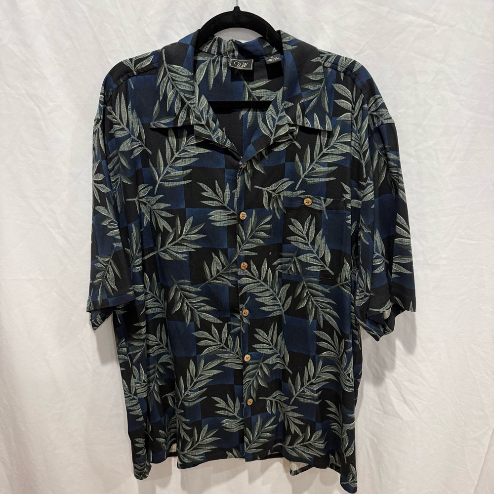100% Silk Hawaiian Shirt XL Short Sleeve‎ Button Up Tropical Vacation Luau Leaf